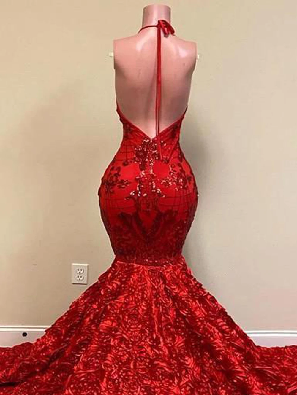 Última Sexy Rojo Sin Respaldo Vestidos De Noche Para Las Mujeres 2023 Halter De La Llamarada De Flores Apliques De Lentejuelas Vestido De Gala Formal Traje De Gala Imagen 3
